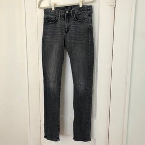 Gap men’s gray wash jeans, slim fit, sz 30x34